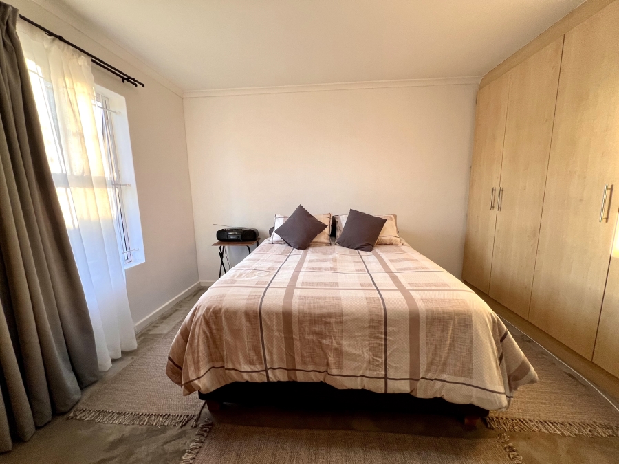 To Let 2 Bedroom Property for Rent in Melkbosstrand Central Western Cape